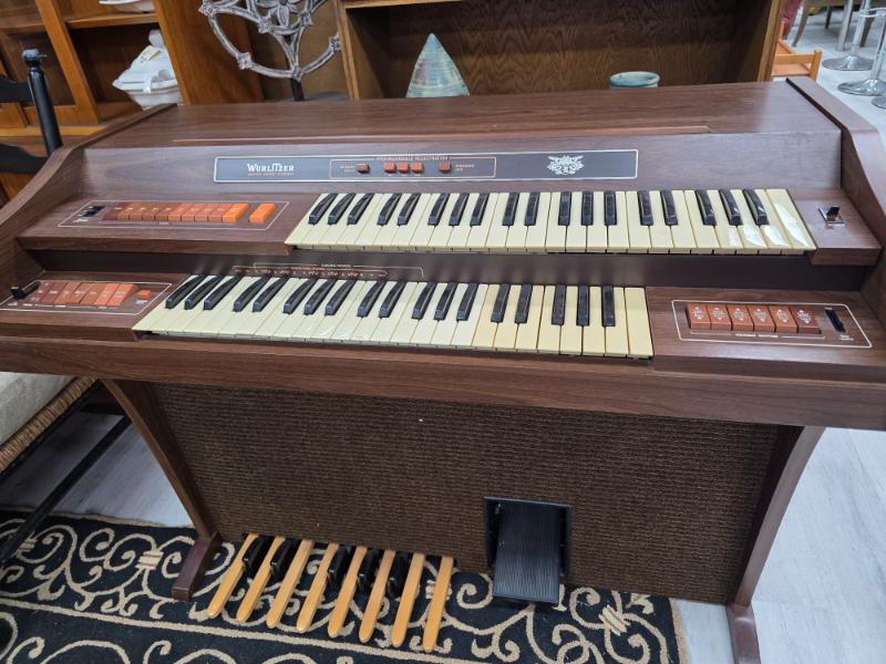 Sale Photo Thumbnail #347