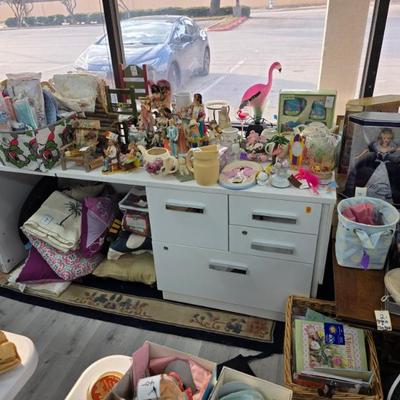 Sale Photo Thumbnail #9