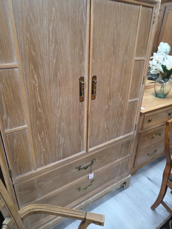 Sale Photo Thumbnail #351