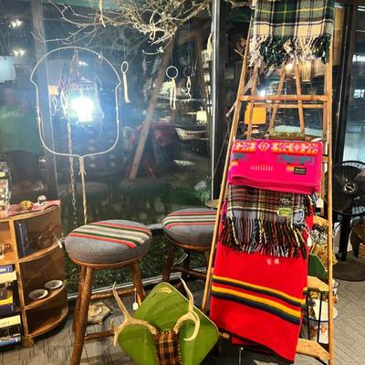 Sale Photo Thumbnail #3