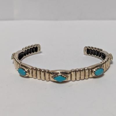 Sale Photo Thumbnail #962