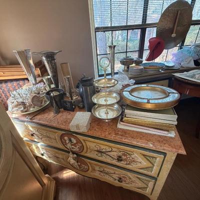 Sale Photo Thumbnail #2