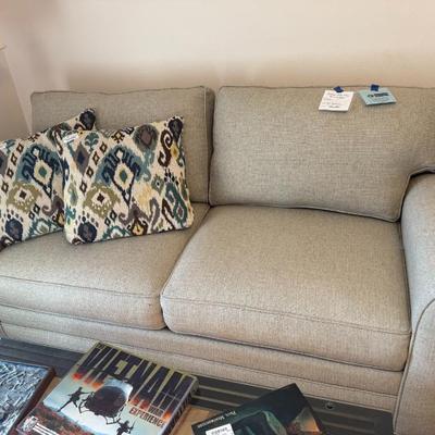 Sale Photo Thumbnail #12