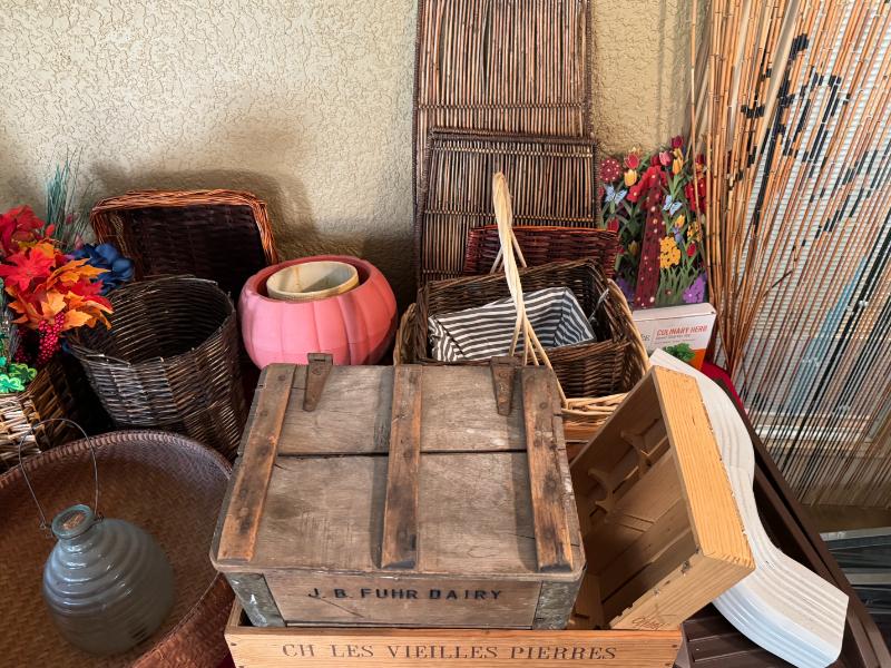 Sale Photo Thumbnail #71