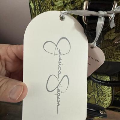 Sale Photo Thumbnail #191