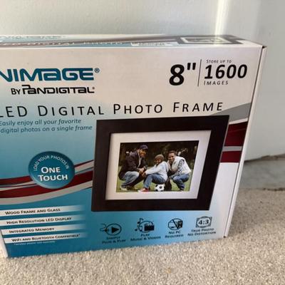 Sale Photo Thumbnail #390