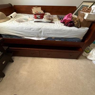 Sale Photo Thumbnail #368