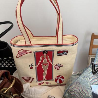 Sale Photo Thumbnail #399