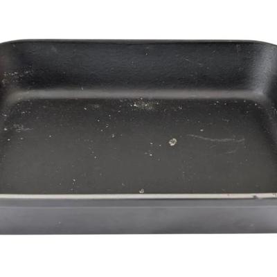 Le Creuset Rectangular Cast Iron Pan (10" X 14")