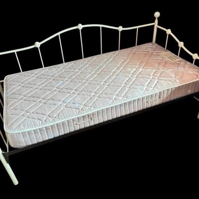 White Metal Twin Bed
