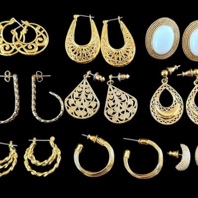 Gold-Toned Dangly Earrings