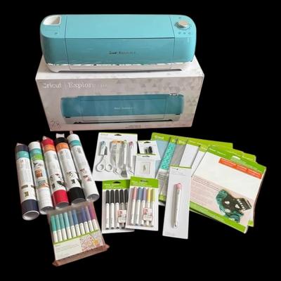 Cricut Explore Air 2 Smart Cutting Machine & Accessories 