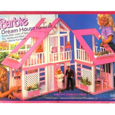 1985 Vintage Barbie Dream House (w/ Original Box!)