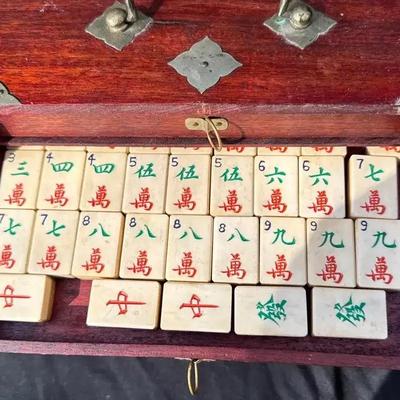 Vintage Red Chinese Mahjong Set In Wood Decorative Box - Tiles Blue & Red, Not A Complete Set.
