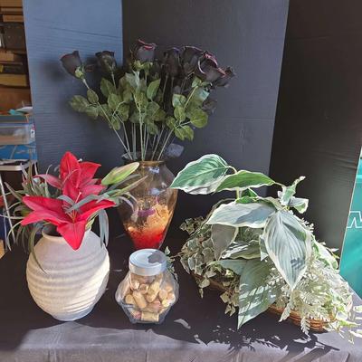 Greenery & Floral Vases Decor - Indoor or Patio Colorful