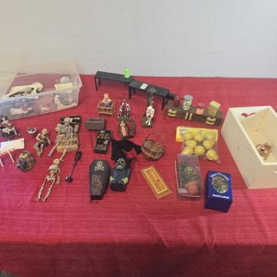 Sale Photo Thumbnail #240