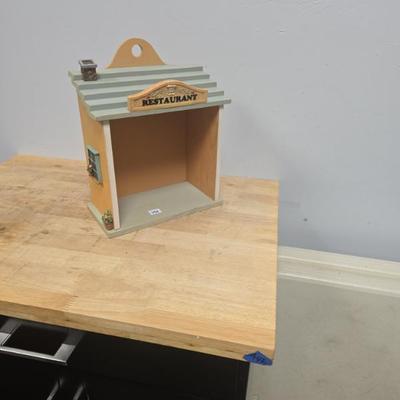 Sale Photo Thumbnail #814