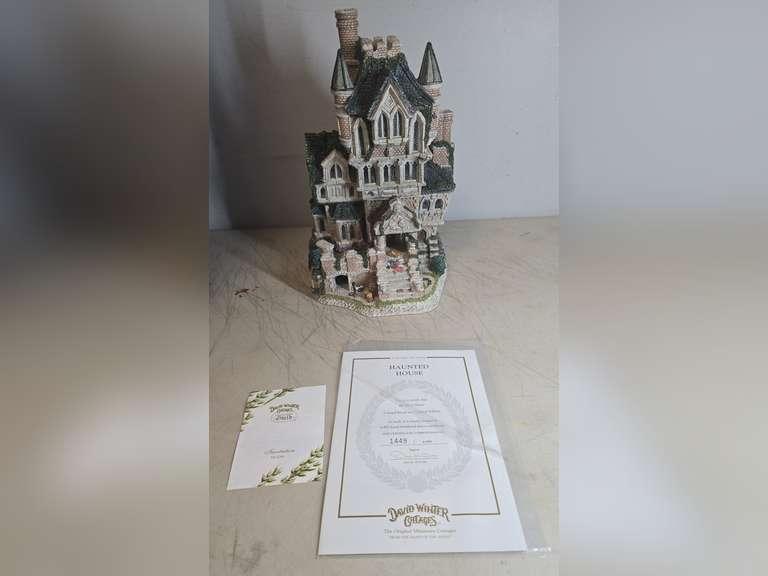 Sale Photo Thumbnail #832