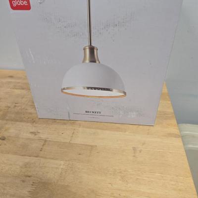 Sale Photo Thumbnail #563