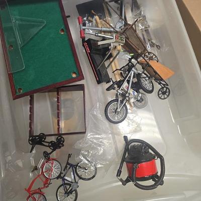 Sale Photo Thumbnail #784