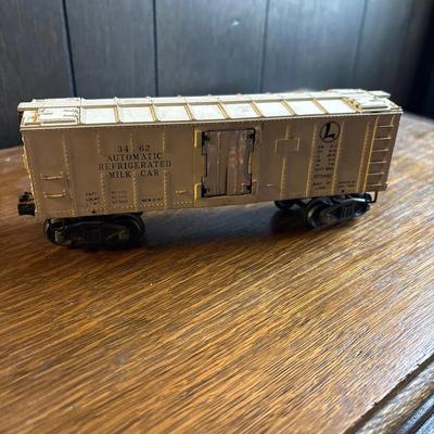 Lionel Train 3462 Automatic Milk Car w/ Magnetic Milk Jug (Untested)