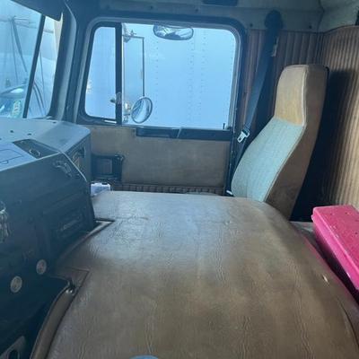 Sale Photo Thumbnail #25