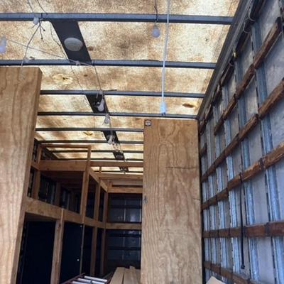 Sale Photo Thumbnail #17