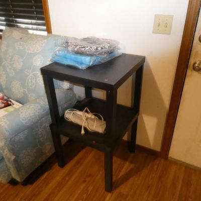 Sale Photo Thumbnail #16: Side Tables