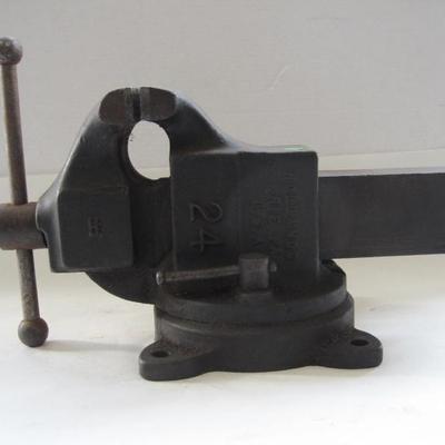 Sale Photo Thumbnail #32