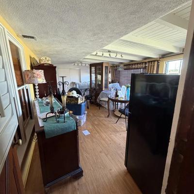 Sale Photo Thumbnail #330