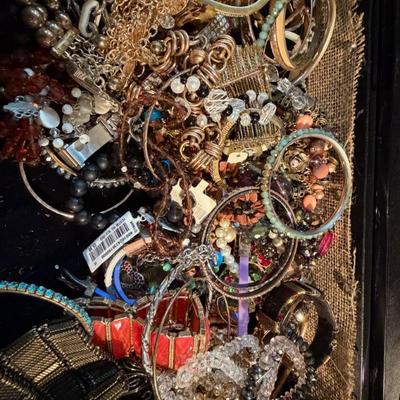 Sale Photo Thumbnail #252