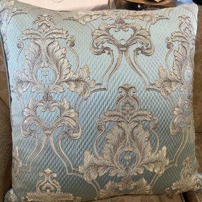 Sale Photo Thumbnail #221