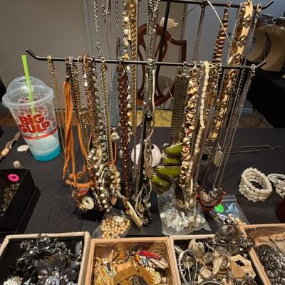 Sale Photo Thumbnail #249