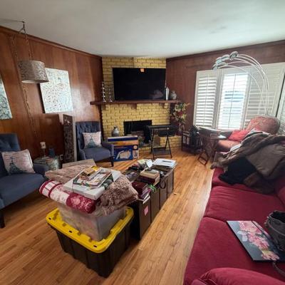 Sale Photo Thumbnail #303