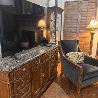 Sale Photo Thumbnail #11