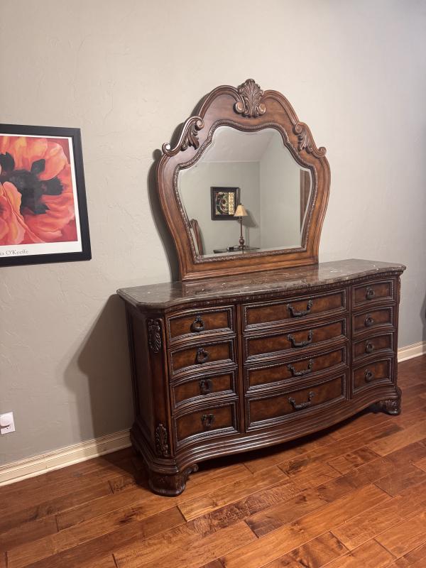 Sale Photo Thumbnail #26