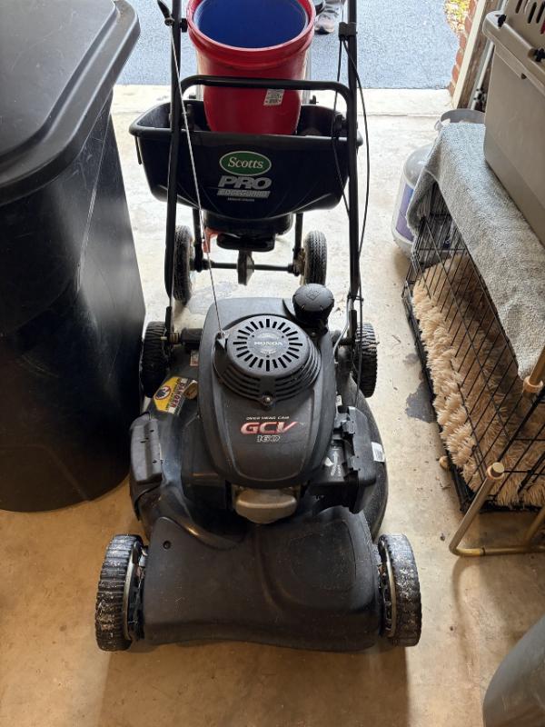 Sale Photo Thumbnail #12