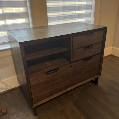 Sale Photo Thumbnail #3