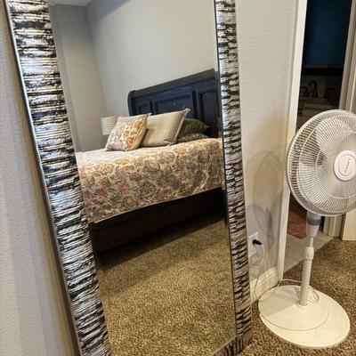 Sale Photo Thumbnail #38