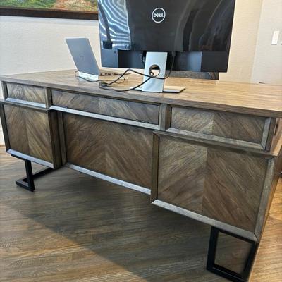 Sale Photo Thumbnail #4