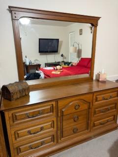 Sale Photo Thumbnail #654