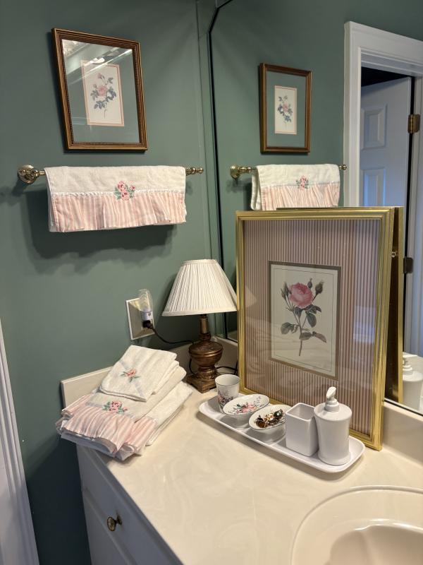 Sale Photo Thumbnail #141