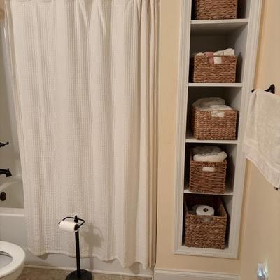 Sale Photo Thumbnail #98