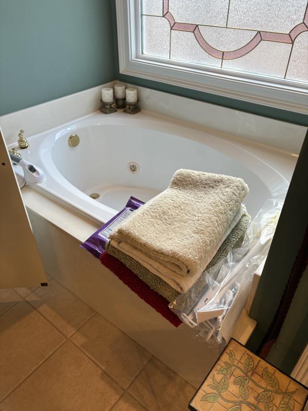 Sale Photo Thumbnail #140