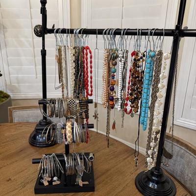 Sale Photo Thumbnail #17