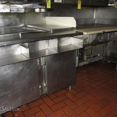 Hobart Flat Top Grill and Condiment Cooler