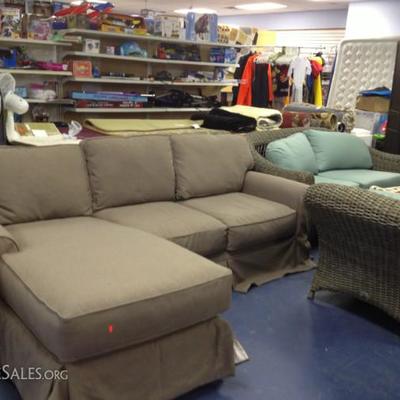 MAYFAIR SLPCVR SOFA W/ CHAISE 37"Hx95"Wx70"D KAYAK (Linen)
Retail: $1099
Our Price: $439