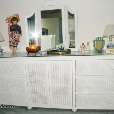 Triple Dresser
$475 for dresser, mirror, chest and nightstands