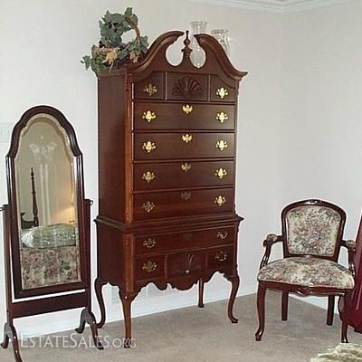 Queen Anne Style Highboy Chest--Stanley Furniture--Immaculate!!!!