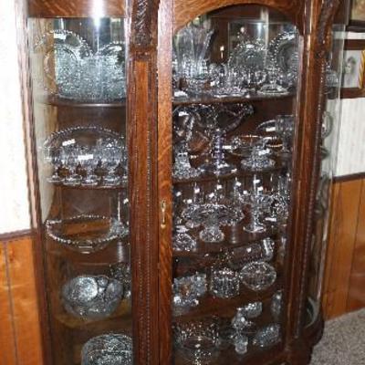1800's Oak Curved Glass China Cabinet with Carved Claw Feet